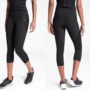 Athleta Stealth Trucool Laser Cut Capri Leggings